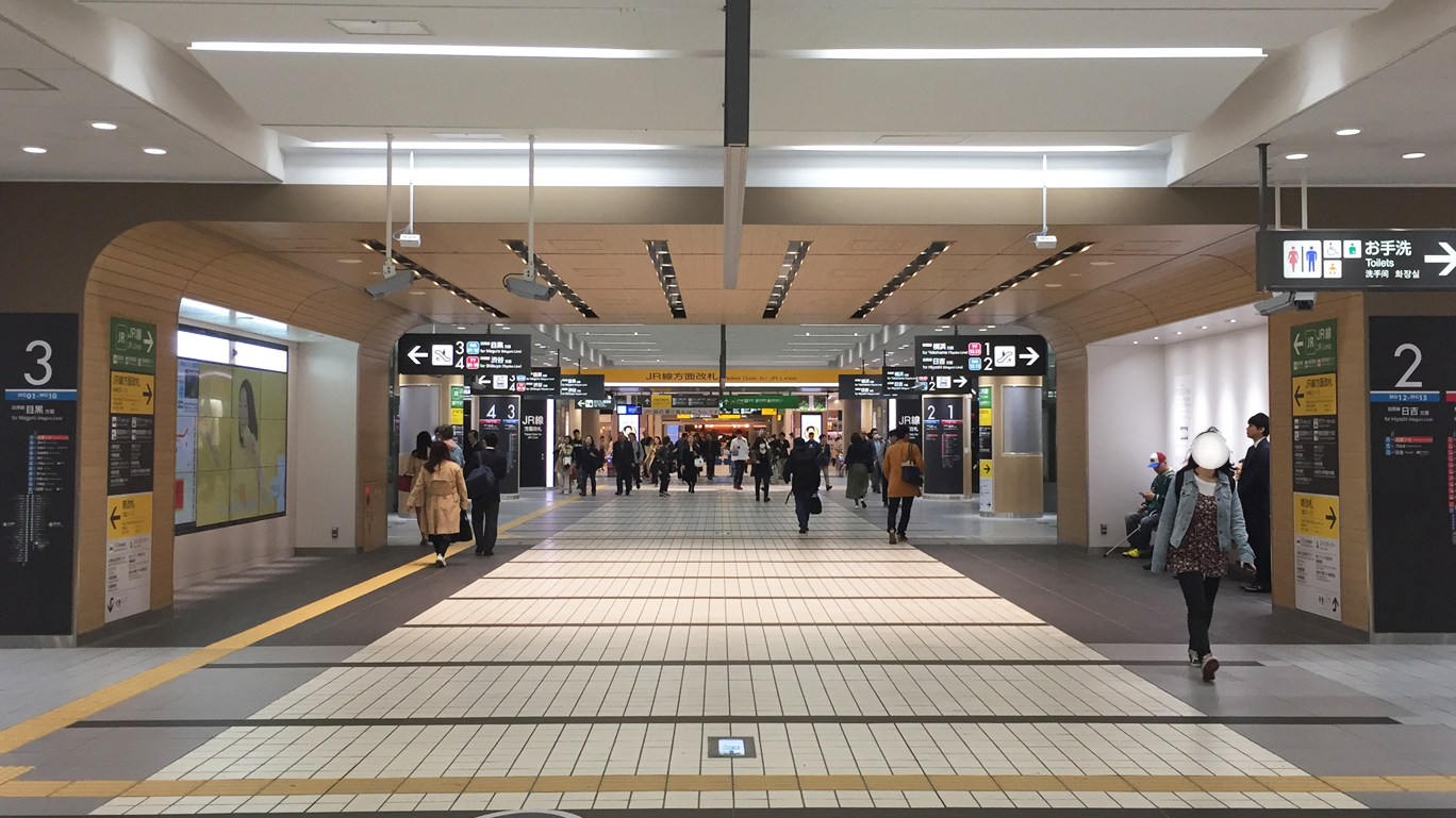 東急電鉄武蔵小杉駅のリニューアルに伴う「駅のメディア化」を実施
